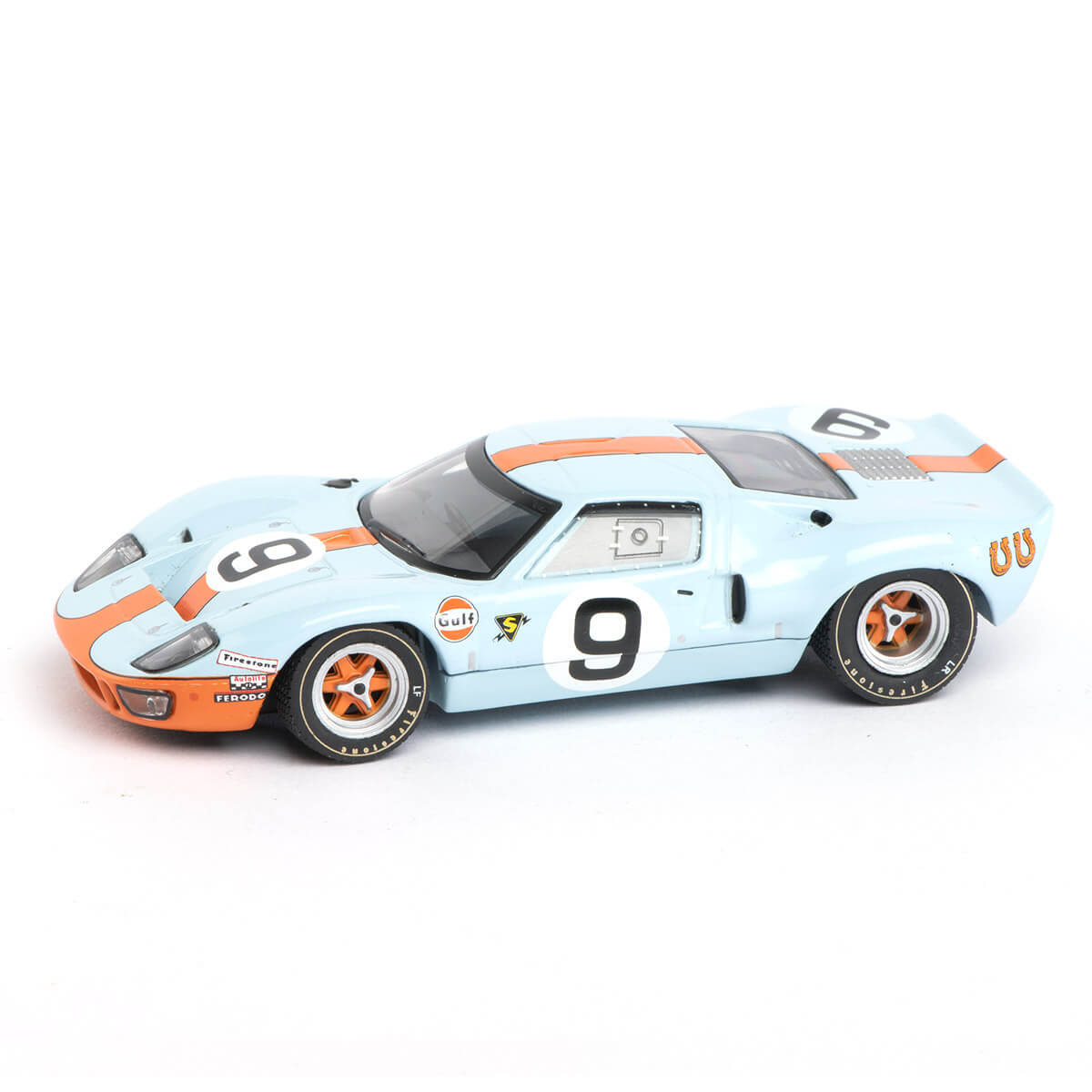 16. Ford GT40
